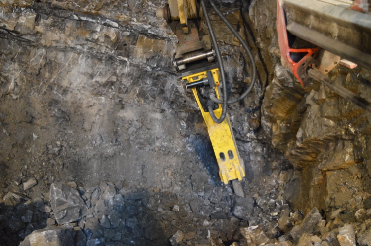 Epiroc MB750E, Hydraulikhammer