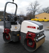 Dynapac CC1200 VI, Glatvalset Tandemtromler